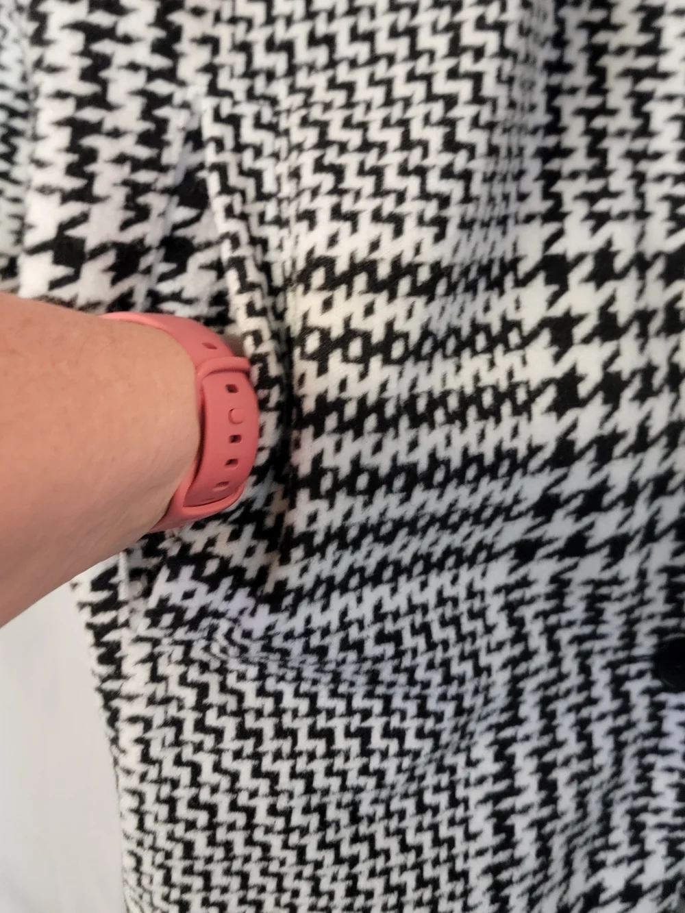 torrid Black & White Houndstooth Plaid Pea Coat - Picture 5 of 12